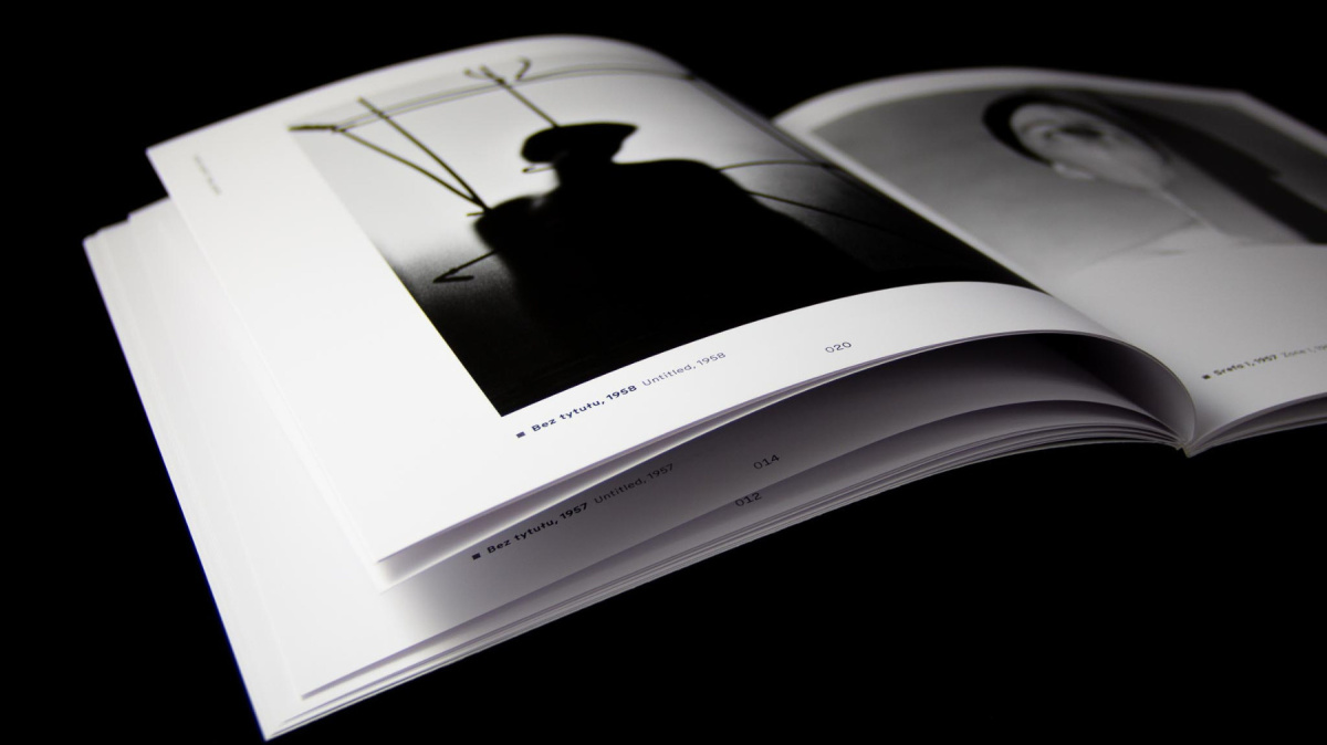 Folder do wystawy „Punkt bieli. Punkt czerni. Fotografia Zdzisława Beksińskiego” Folder do wystawy „Punkt bieli. Punkt czerni. Fotografia Zdzisława Beksińskiego”