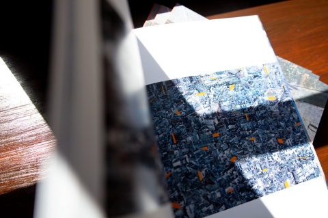 katalog do wystawy Artur Przebindowski MOJA PRYWATNA GEOGRAFIA / GRUNWALDZKA 80.